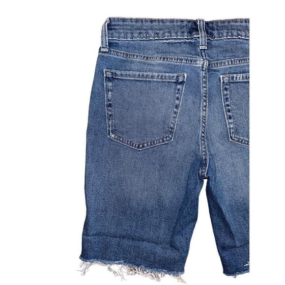 Gap 9" High Rise Denim Bermuda Shorts with Washwell Size 2/26 - Picture 6 of 10